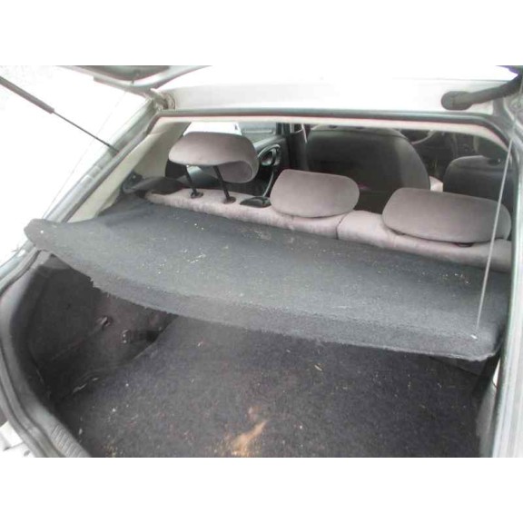 citroën xsara berlina del año 2002