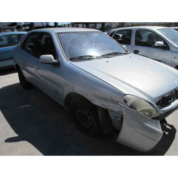 citroën xsara berlina del año 2001