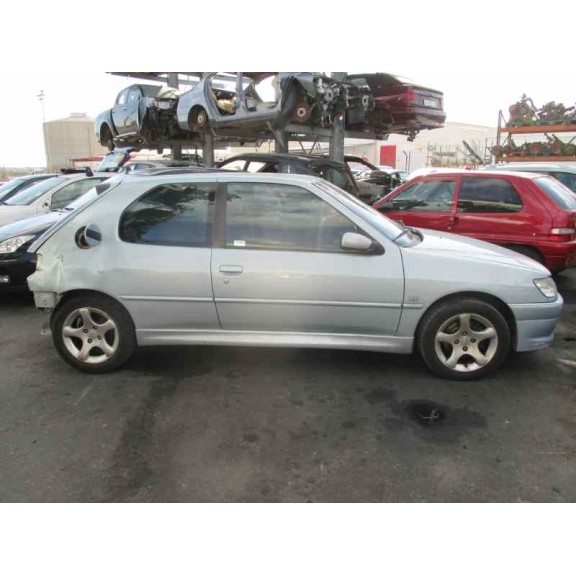 peugeot 306 berlina 3/4/5 puertas (s2) del año 2001