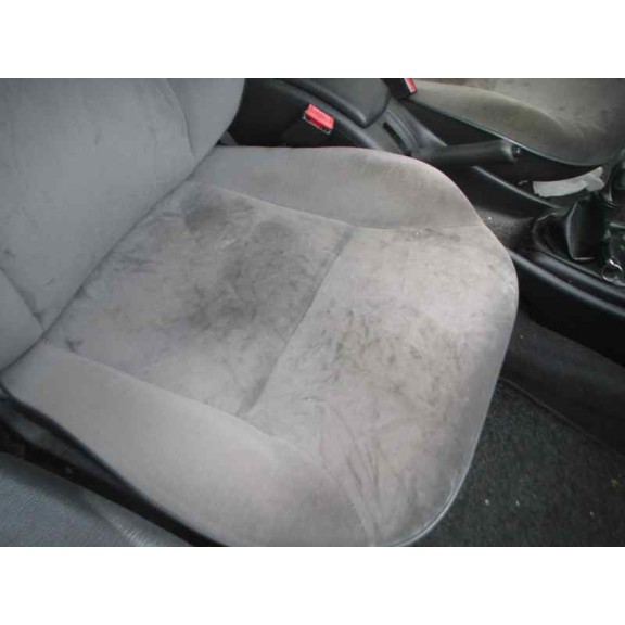 citroën xsara berlina del año 2002