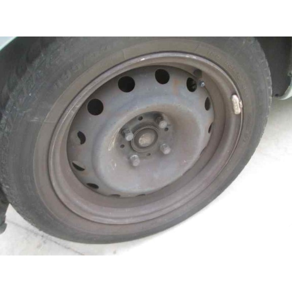 citroën xsara berlina del año 2002