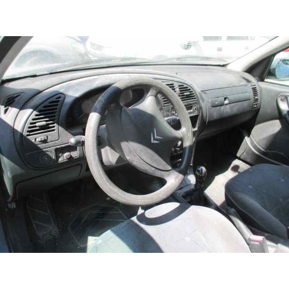 citroën xsara berlina del año 2001