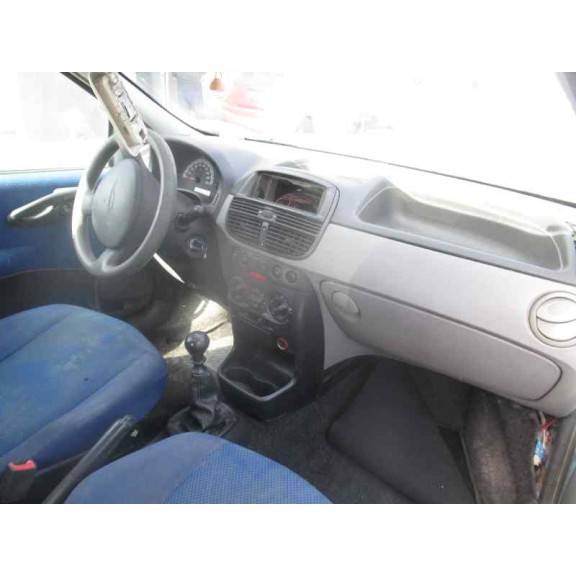 fiat punto berlina (188) del año 2001