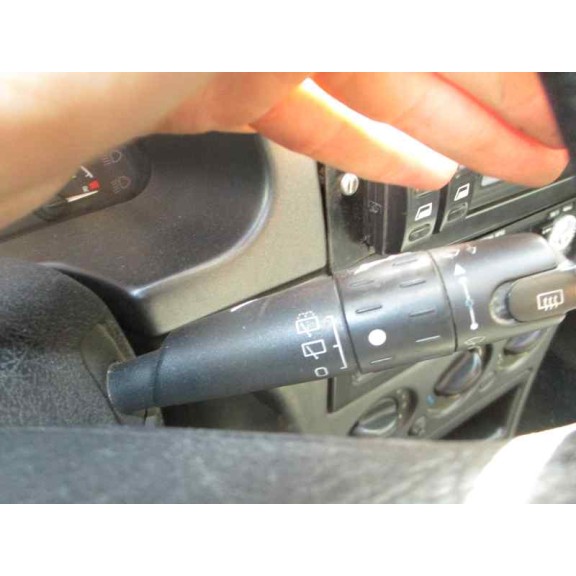 citroën xsara berlina del año 2000