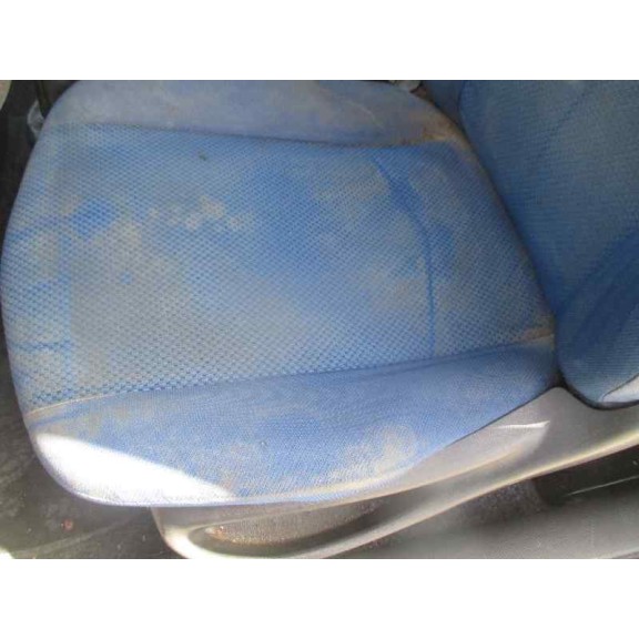 fiat punto berlina (188) del año 2001