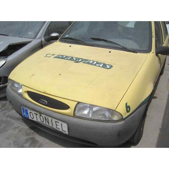 ford fiesta berlina del año 1998