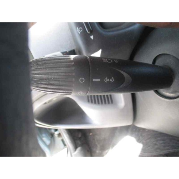 fiat punto berlina (188) del año 2001