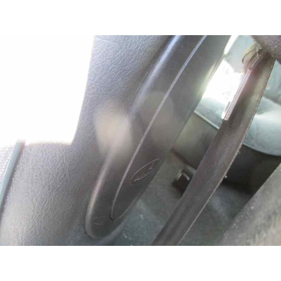 citroën xsara berlina del año 2001