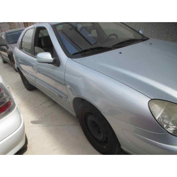 citroën xsara berlina del año 2002