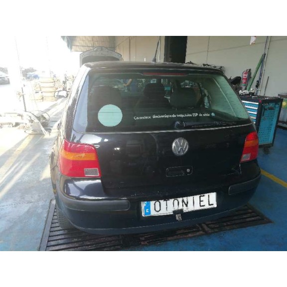 volkswagen golf iv berlina (1j1) del año 2001