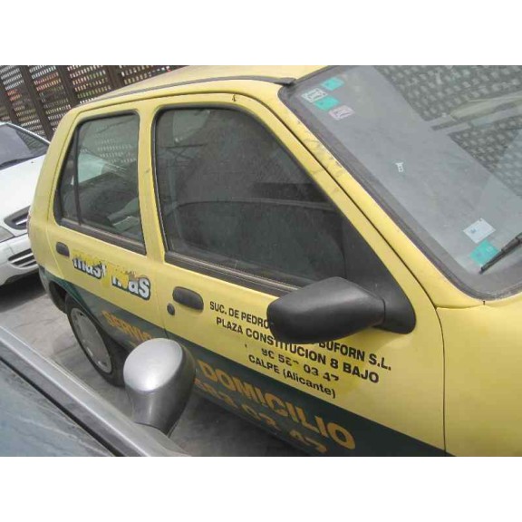 ford fiesta berlina del año 1998