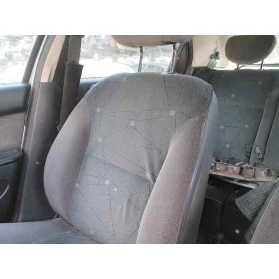 citroën xsara berlina del año 2001