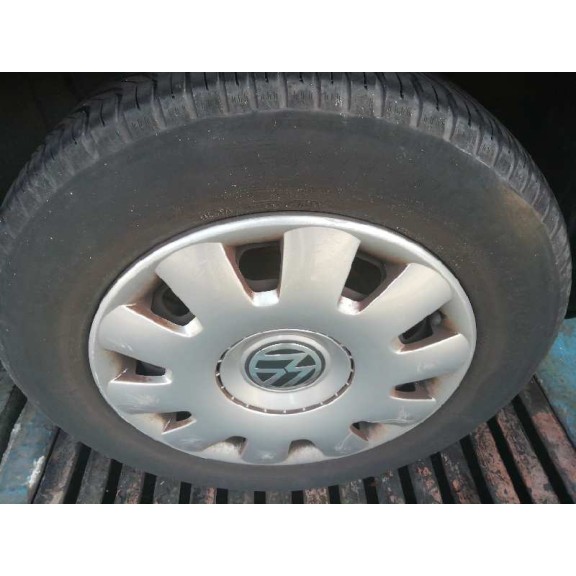 volkswagen golf iv berlina (1j1) del año 2001