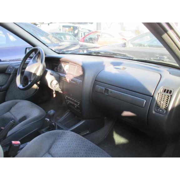 citroën xantia berlina del año 1998