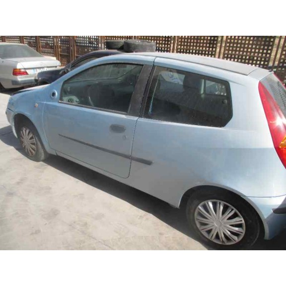 fiat punto berlina (188) del año 2001