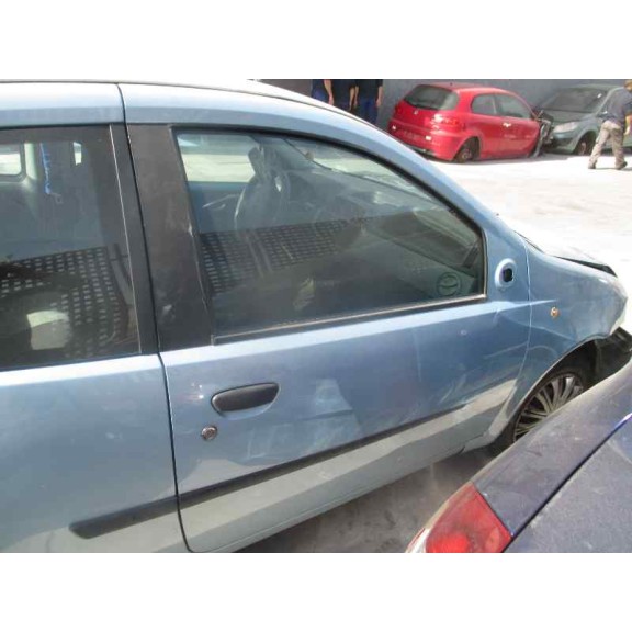 fiat punto berlina (188) del año 2001