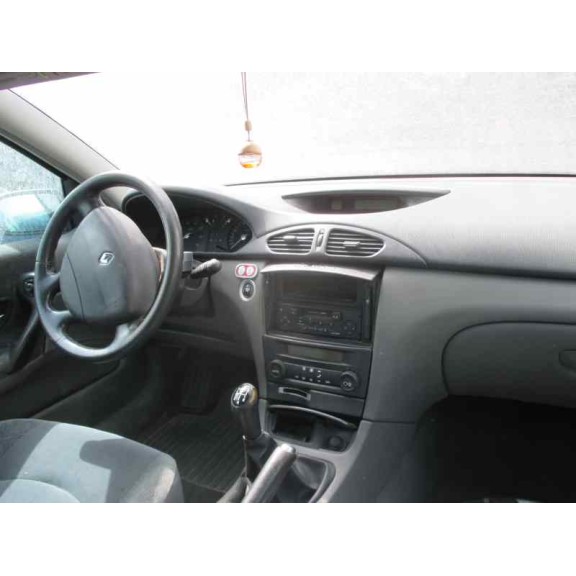 renault laguna ii (bg0) del año 2001