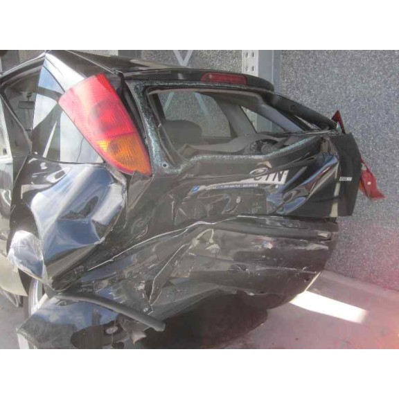 ford focus berlina (cak) del año 2004