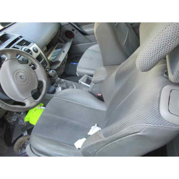 renault megane ii berlina 3p del año 2003