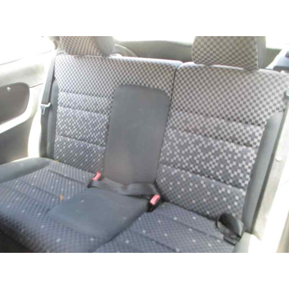 audi a3 (8l) del año 2000