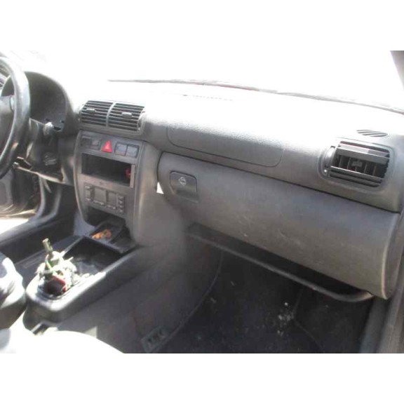 audi a3 (8l) del año 2000