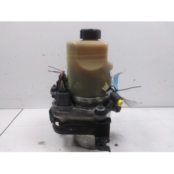 Recambio de bomba direccion para ford focus c-max (cap) 1.6 tdci cat referencia OEM IAM 3M513K515DG  