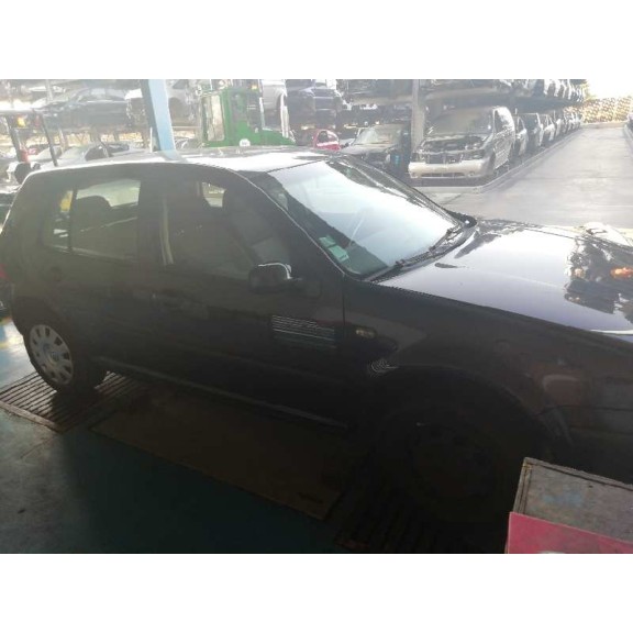 volkswagen golf iv berlina (1j1) del año 2001