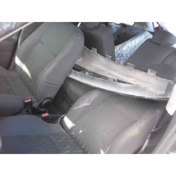 ford focus berlina (cak) del año 2004