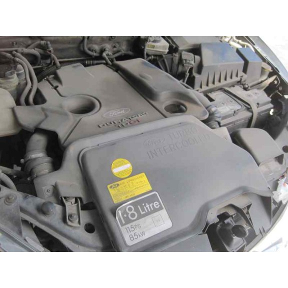 ford focus berlina (cak) del año 2004