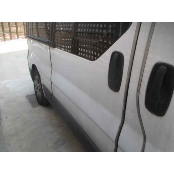 nissan primastar (x83) del año 2003