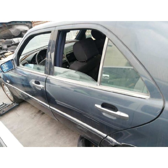 mercedes-benz clase c (w202) berlina del año 1996