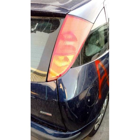 ford focus berlina (cak) del año 2004