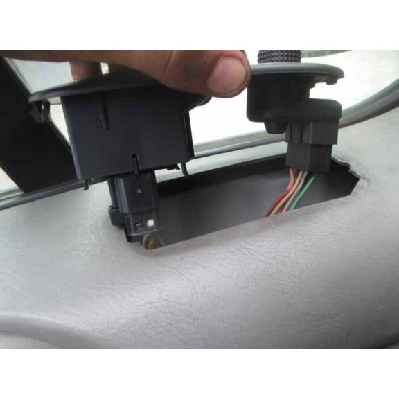 nissan primastar (x83) del año 2003