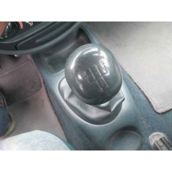 renault megane i berlina hatchback (ba0) del año 1998