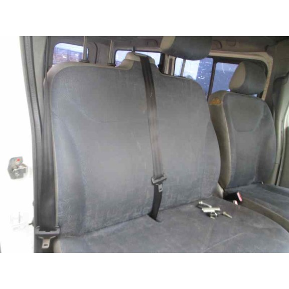 nissan primastar (x83) del año 2003