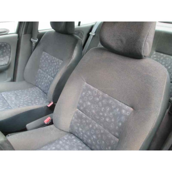 renault megane i berlina hatchback (ba0) del año 1998