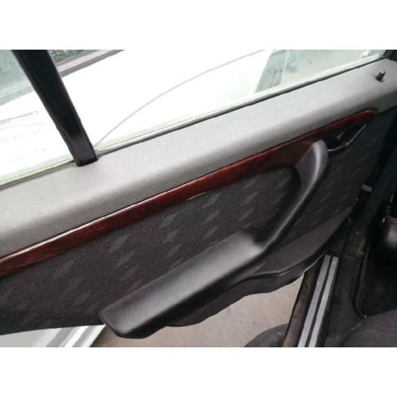 mercedes-benz clase c (w202) berlina del año 1996