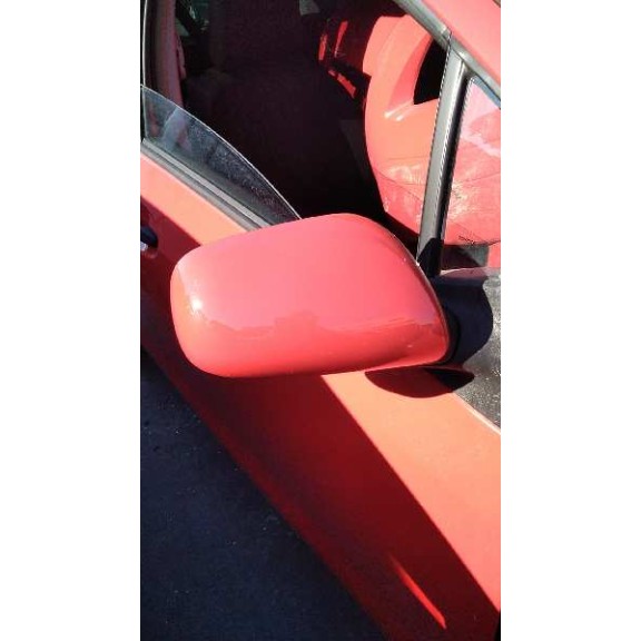 toyota yaris del año 2010