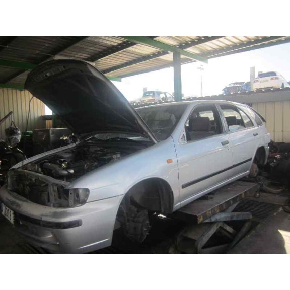 nissan almera (n15) del año 1998