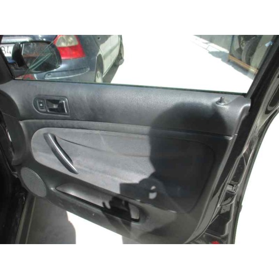 volkswagen passat berlina (3b2) del año 1999