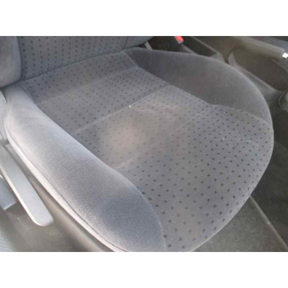 volkswagen passat berlina (3b2) del año 1999