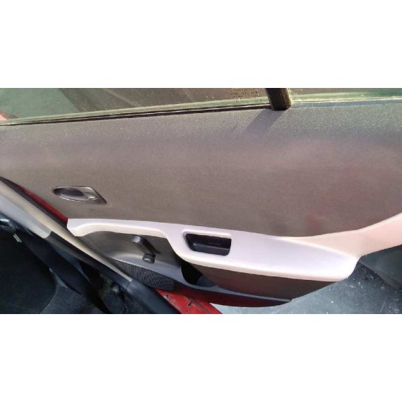 toyota yaris del año 2010