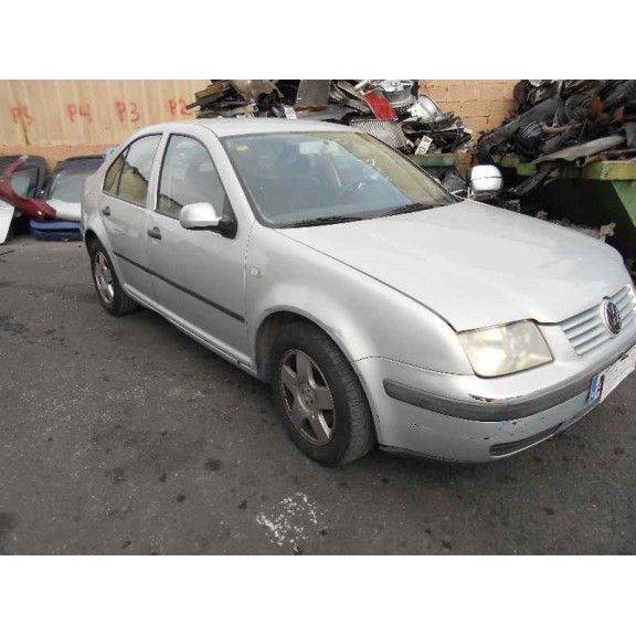 volkswagen bora berlina (1j2) del año 2000