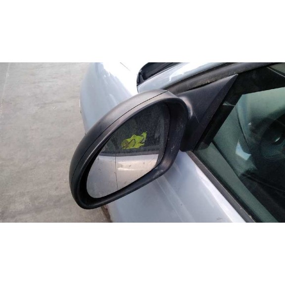 seat ibiza (6l1) del año 2003