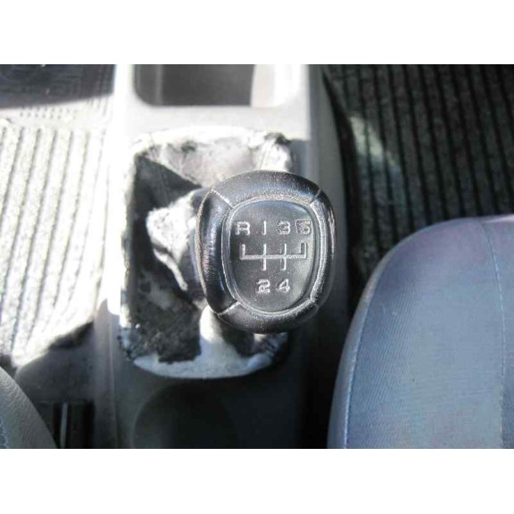 opel corsa b del año 1996