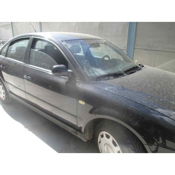 volkswagen passat berlina (3b2) del año 1999
