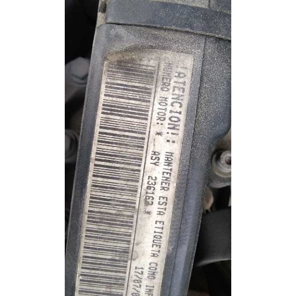 seat ibiza (6l1) del año 2003