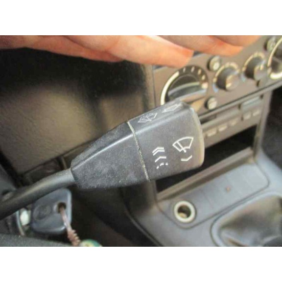 bmw serie 3 berlina (e36) del año 1995