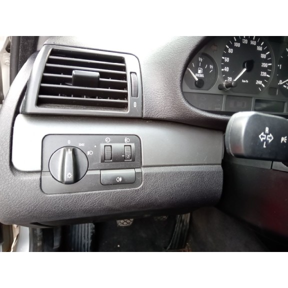 bmw serie 3 berlina (e46) del año 2000