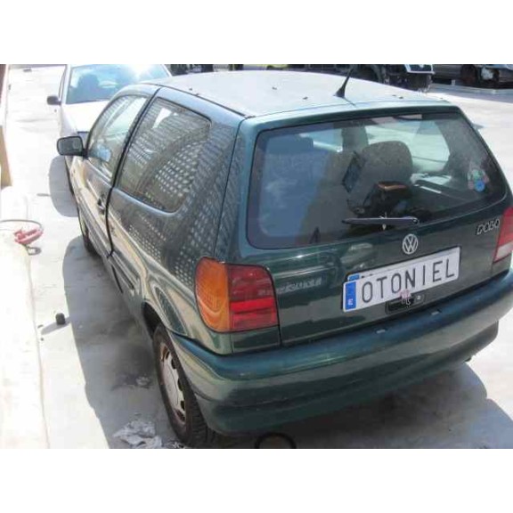 volkswagen polo berlina (6n1) del año 1996